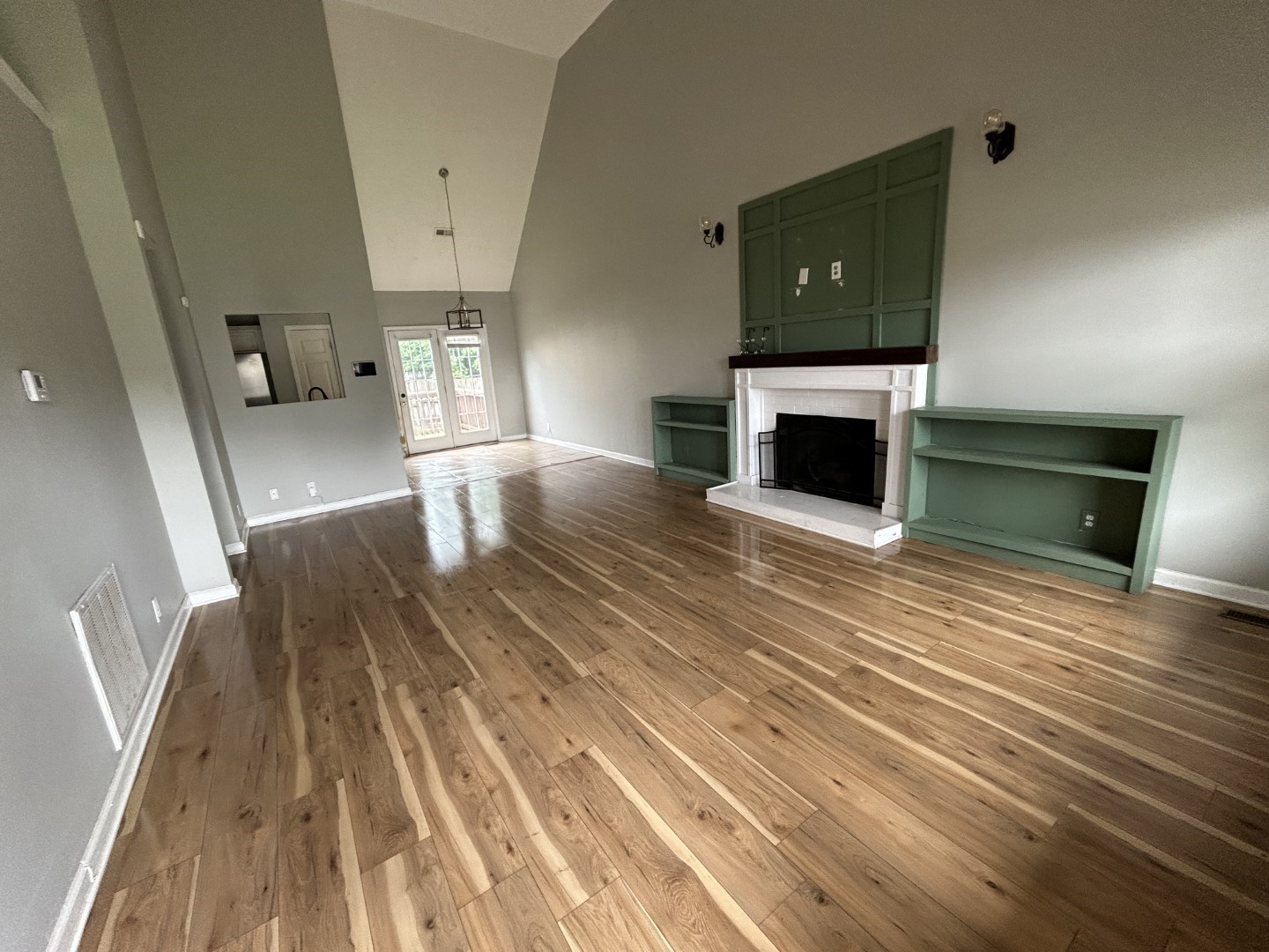 3421 Foxrun Ln