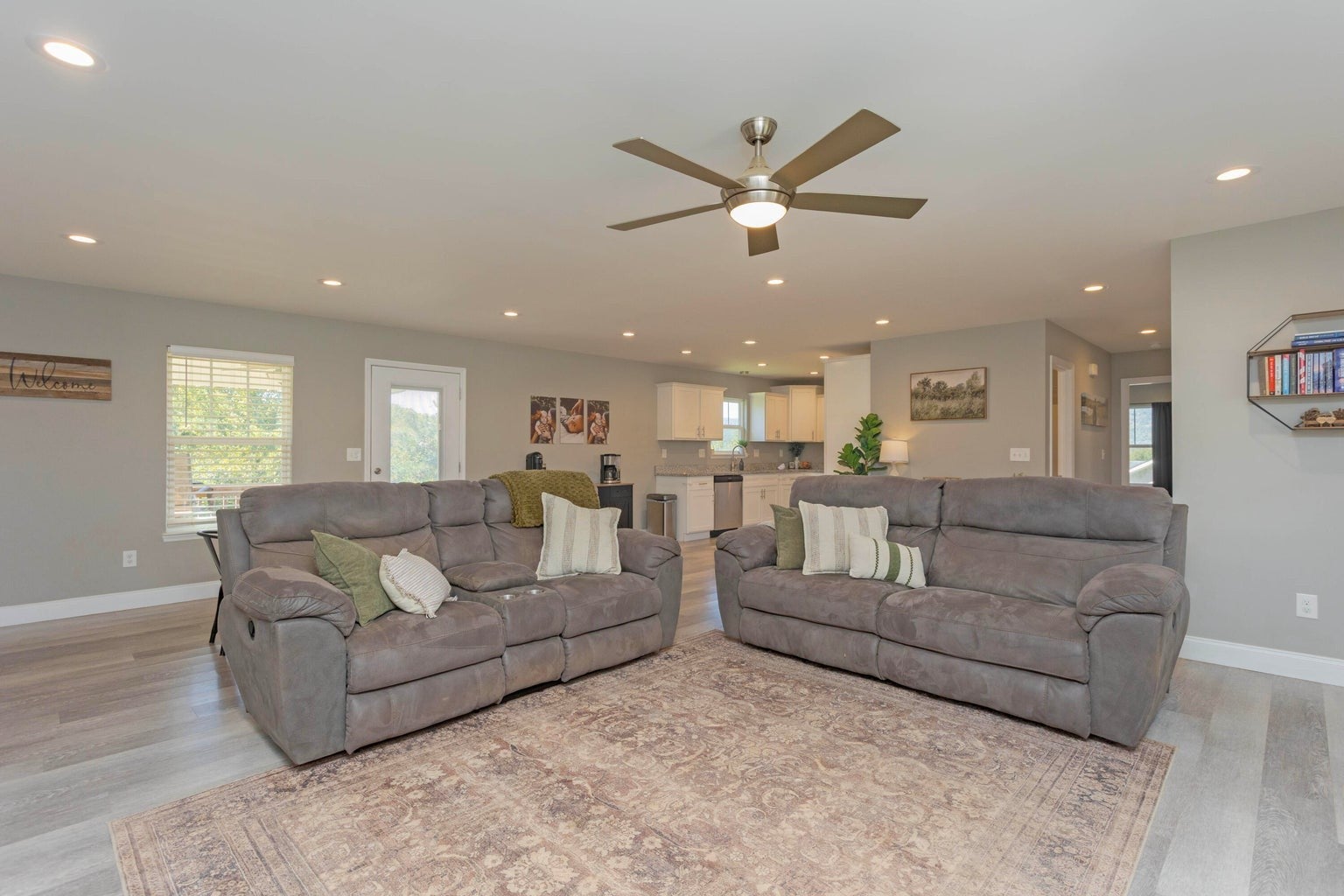 172 Mockingbird Ln
