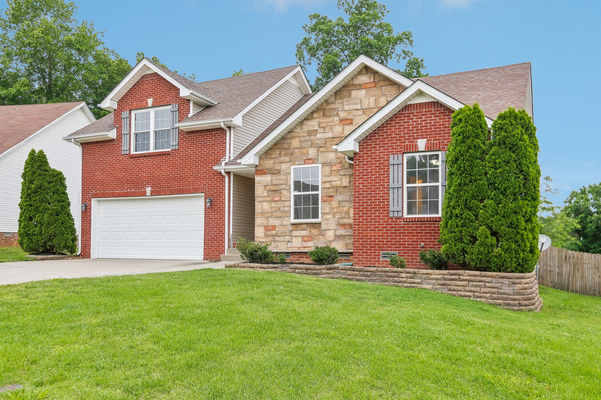 2889 Sharpie Dr