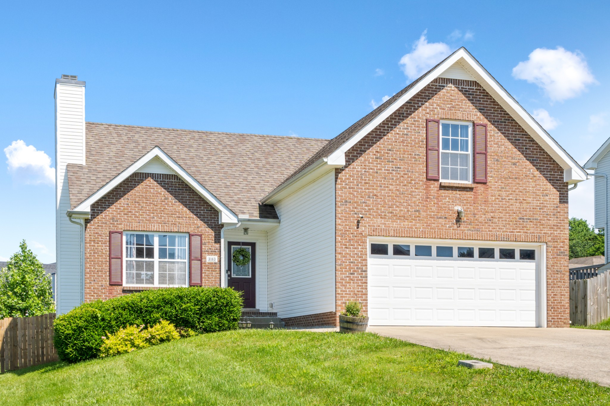 Photo 1 of 1 — 3163 Cross Ridge Drive, Clarksville, TN 37040