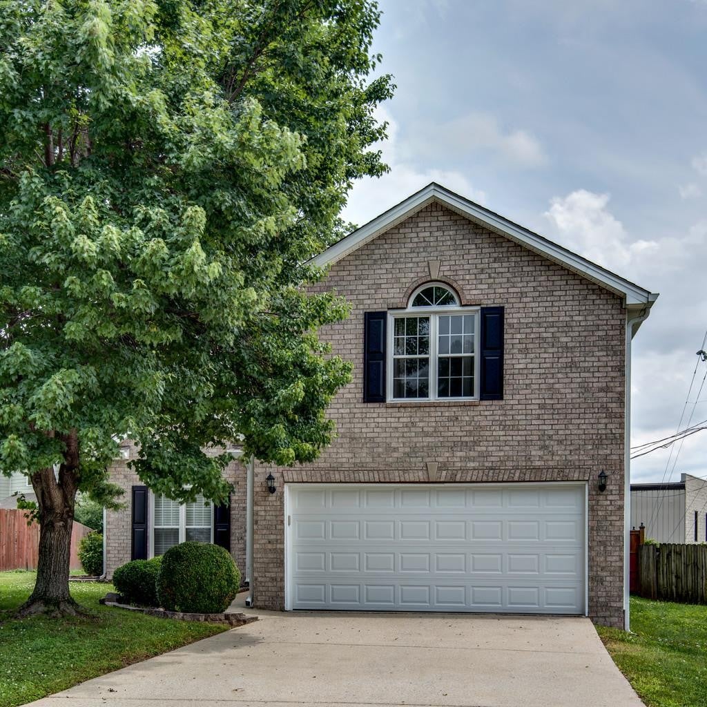 4.0-bed rental at 2741 Rosedale Place