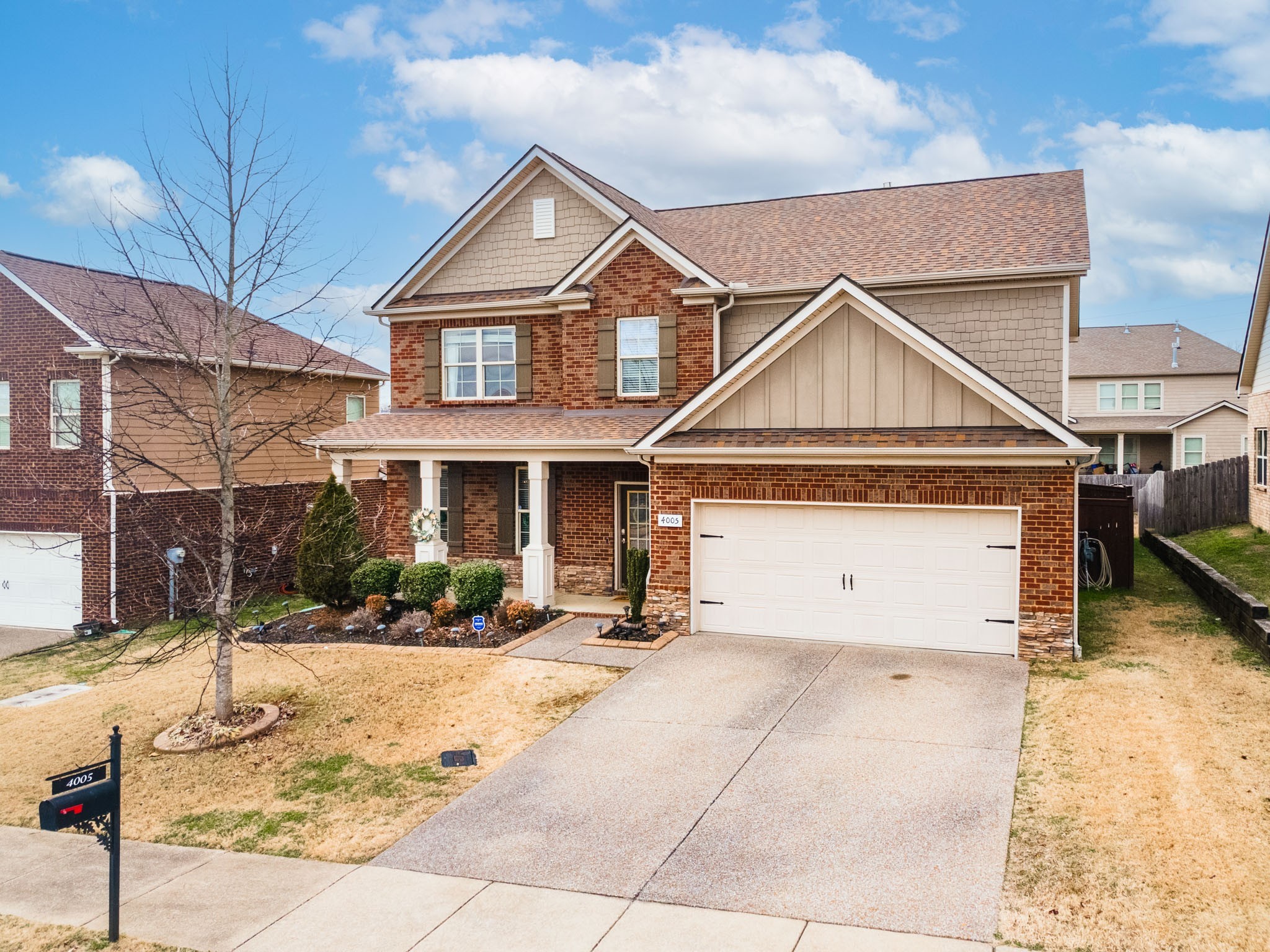 4005 Paperbirch Dr