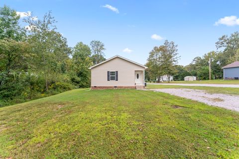 354 Riddle Ln Estill Springs TN 37330