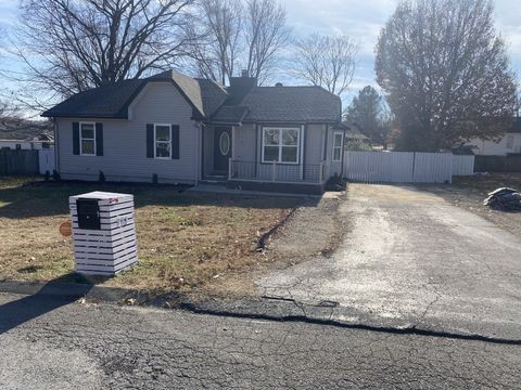 Photo of 798 Summer Hill Ln E, LaVergne, TN 37086 (MLS # 3061768)