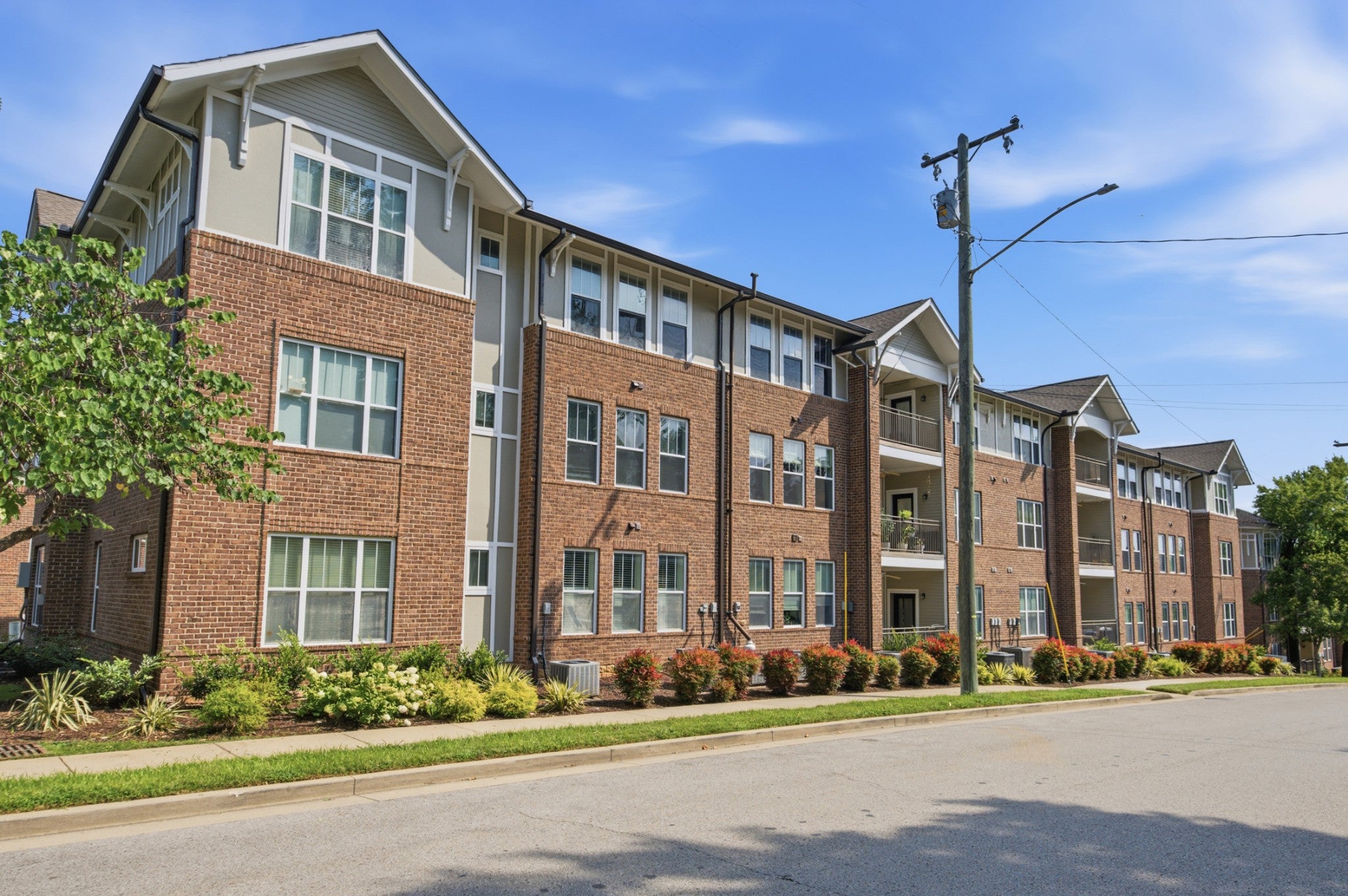 2310 Elliott Ave 314