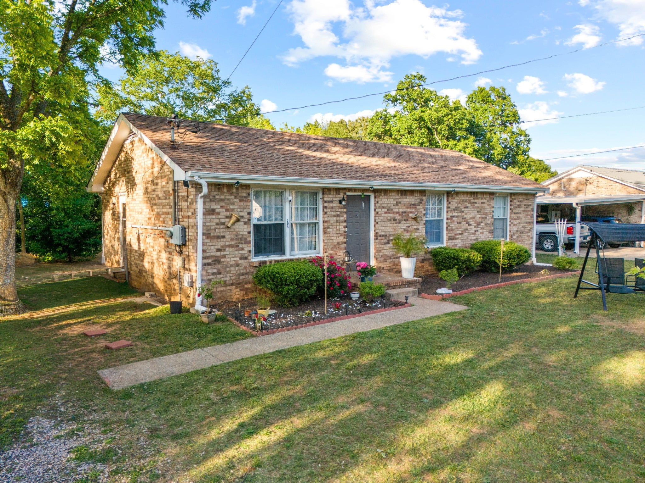 105 Bellamy Ct