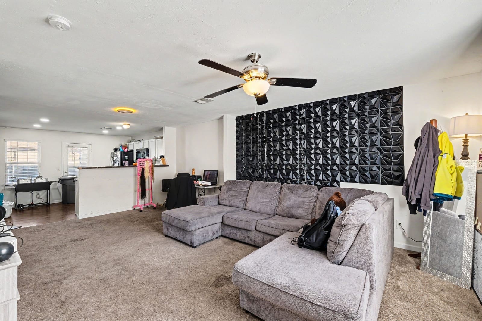8048 Logan Dr