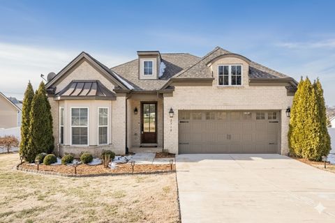 2713 Nottingham Dr Columbia TN 38401