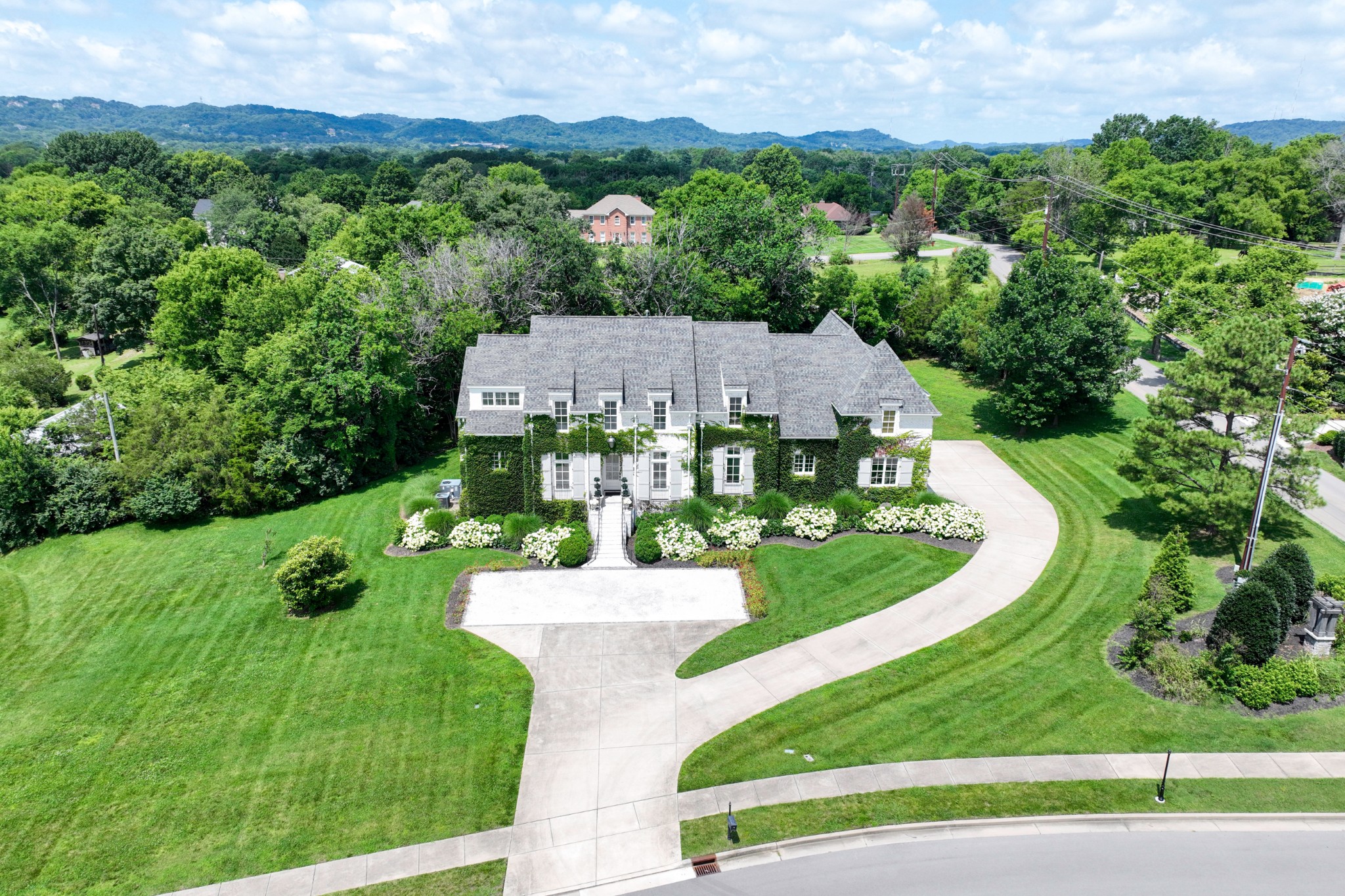 501 Doubleday Ln