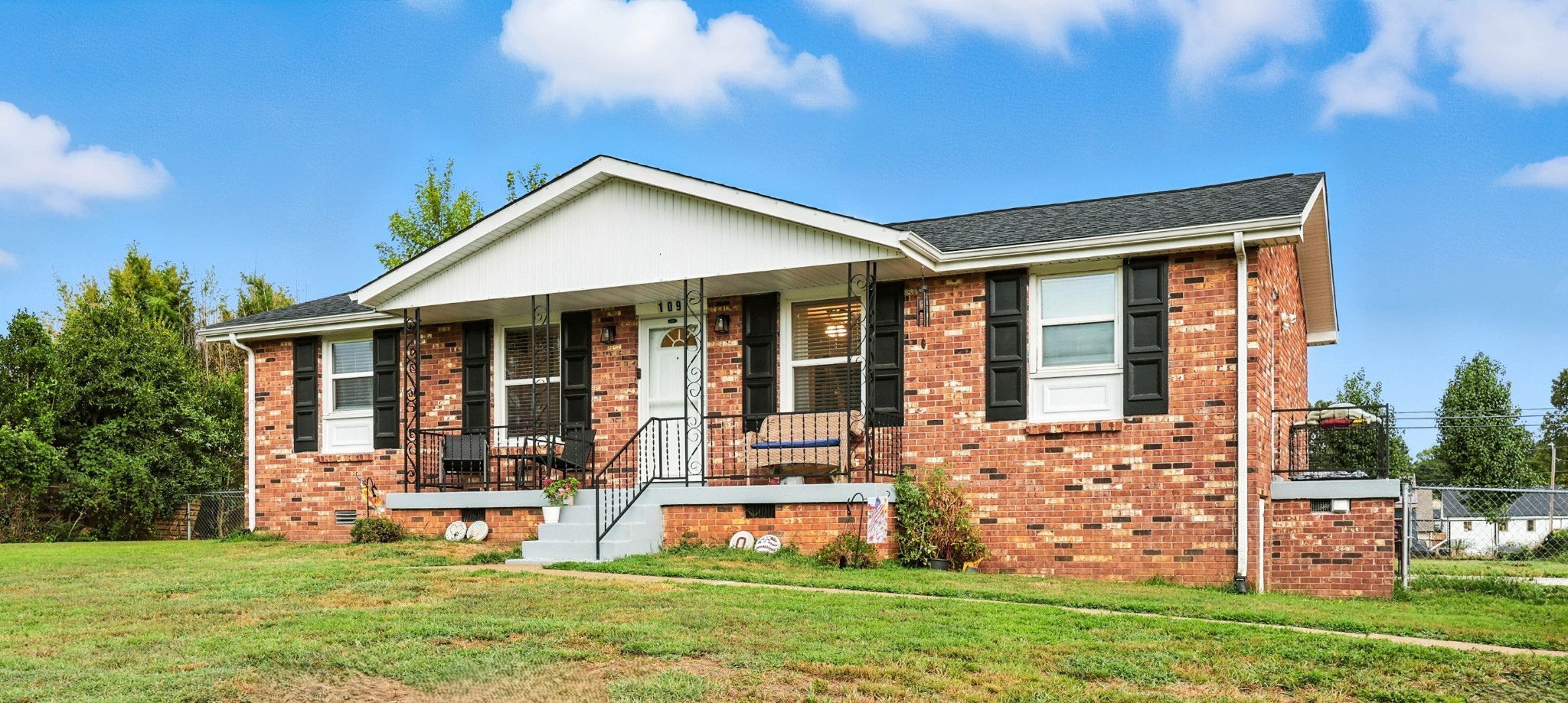 109 Ambrose Dr