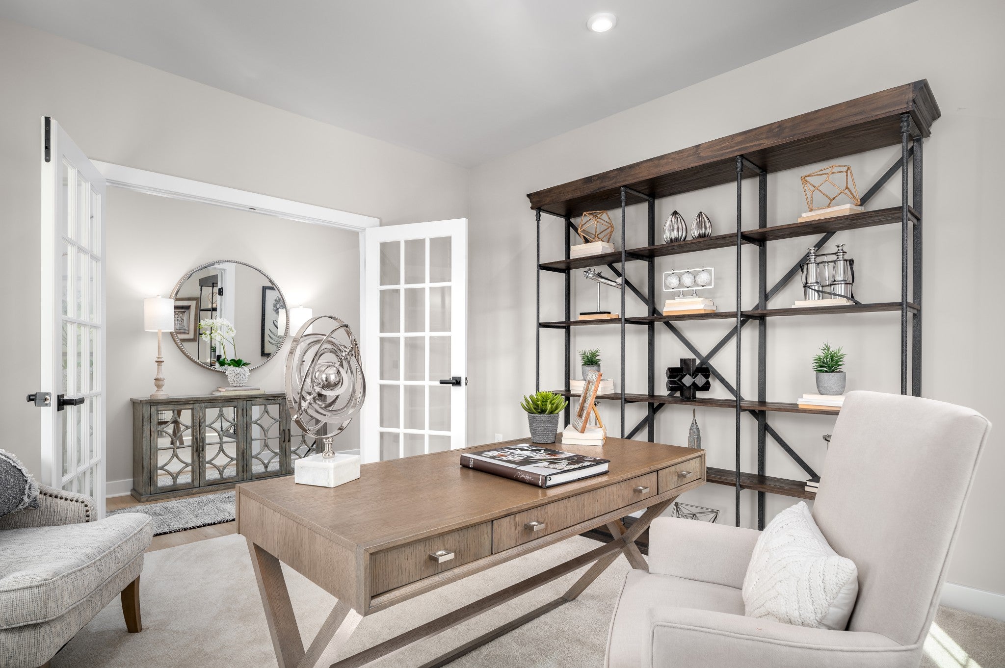 3213 Paddock Park