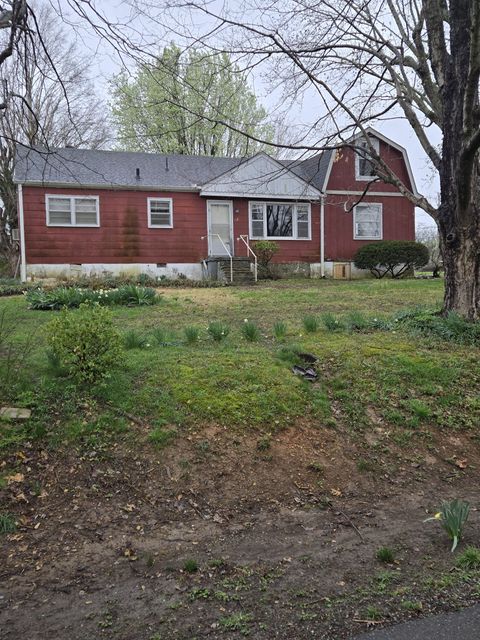 790 Draughon Dr Greenbrier TN 37073