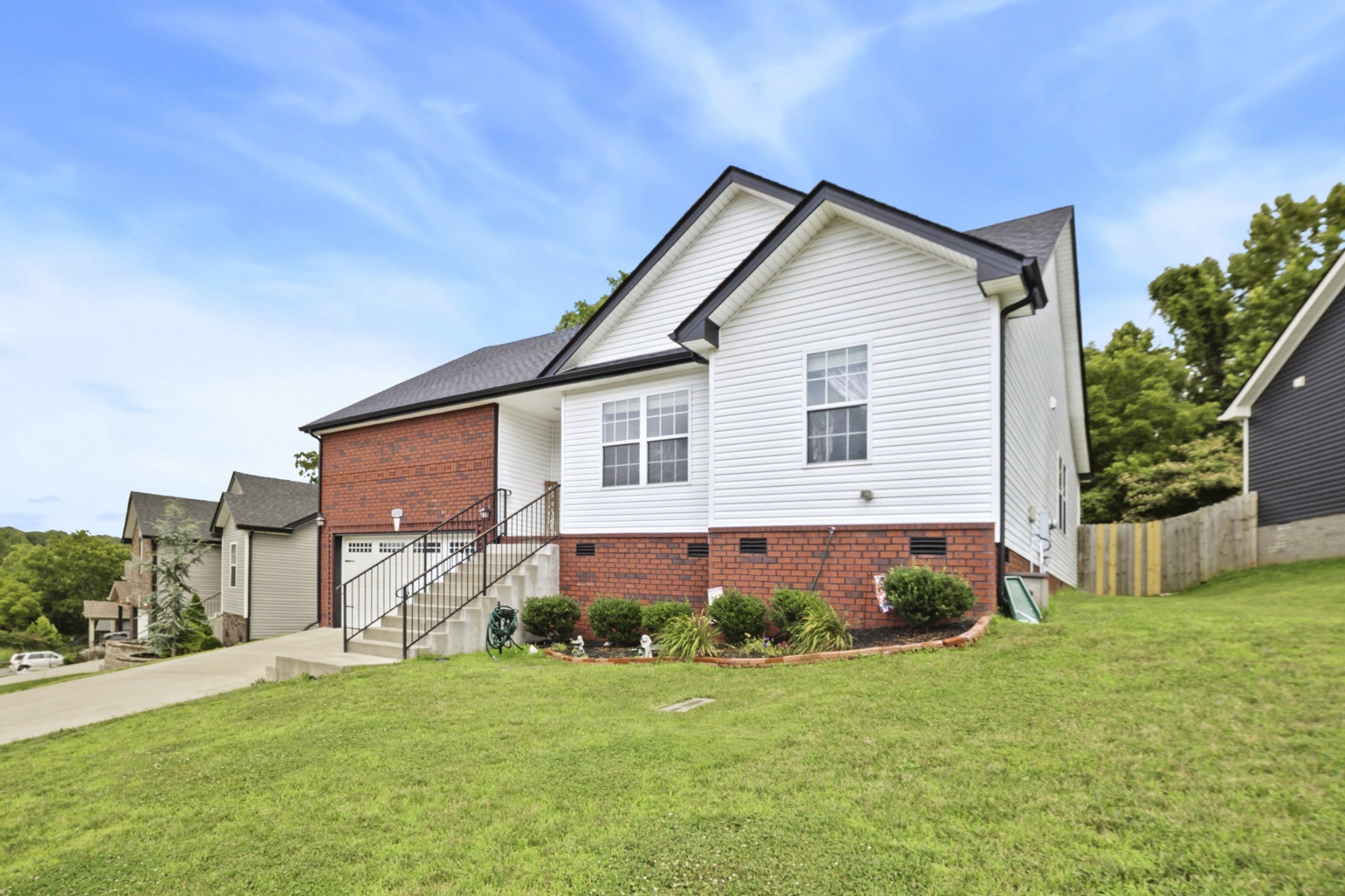 1132 Racker Dr