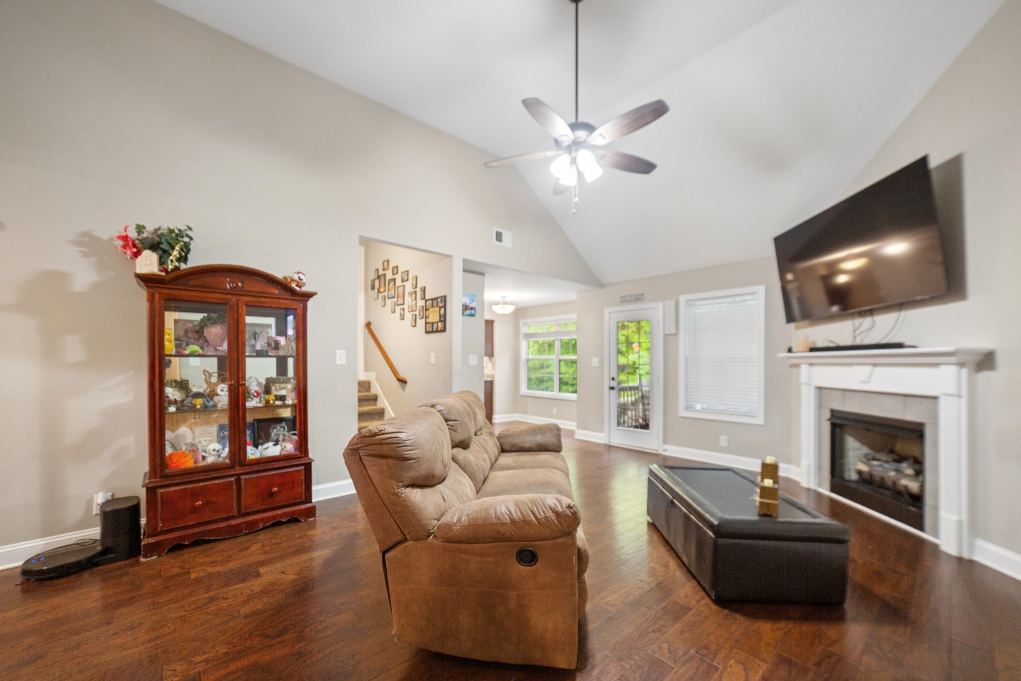 1132 Racker Dr