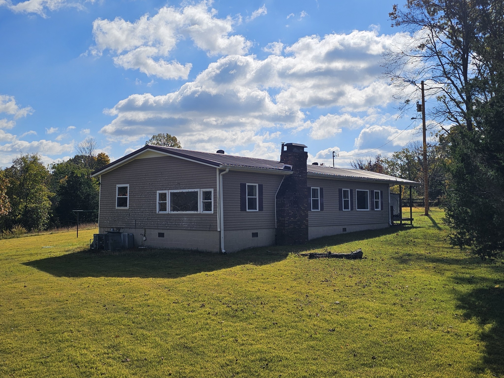 2305 Highway 46