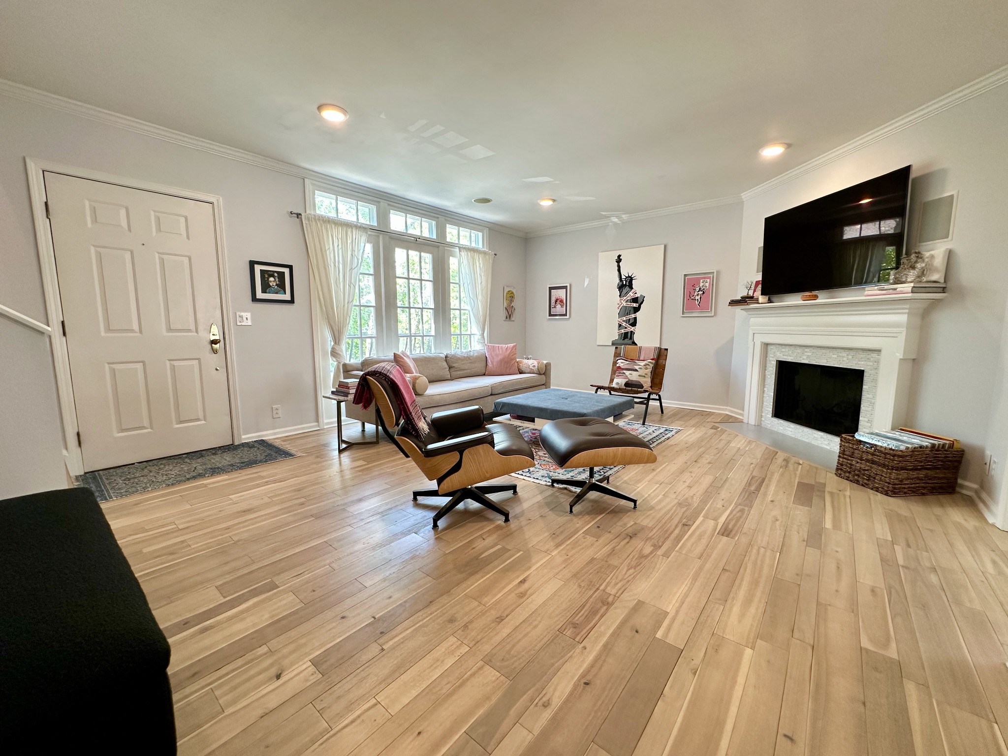 110 Saint Charles Pl