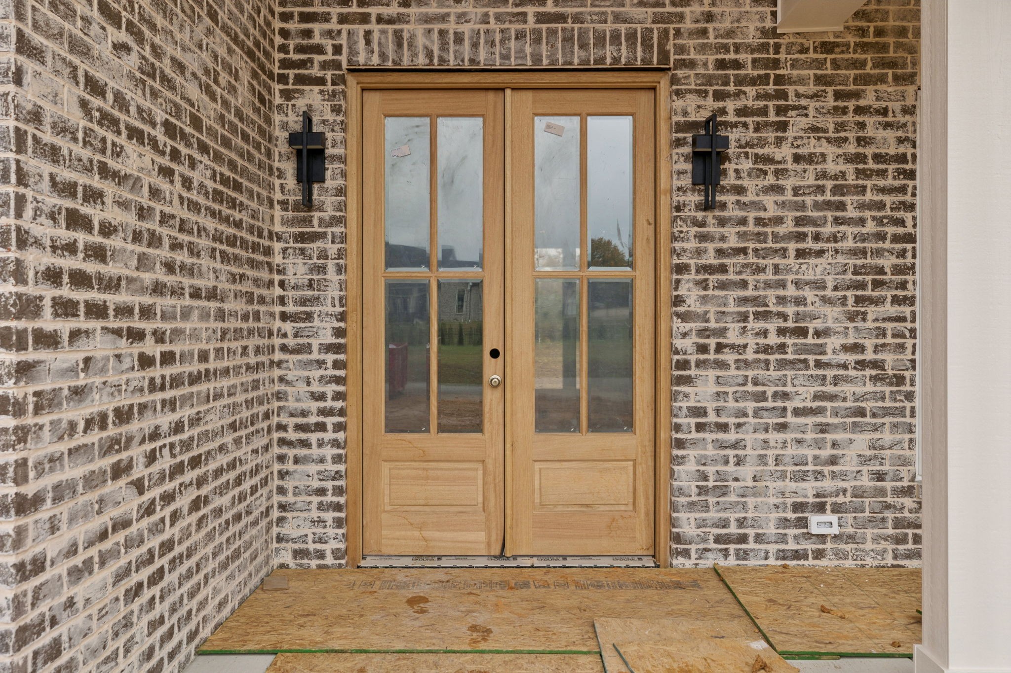 405 Chestnut Oak Ave