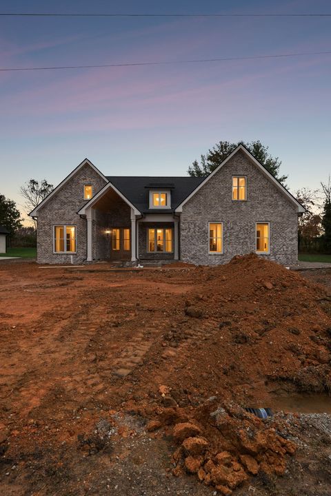 405 Chestnut Oak Ave Smithville TN 37166