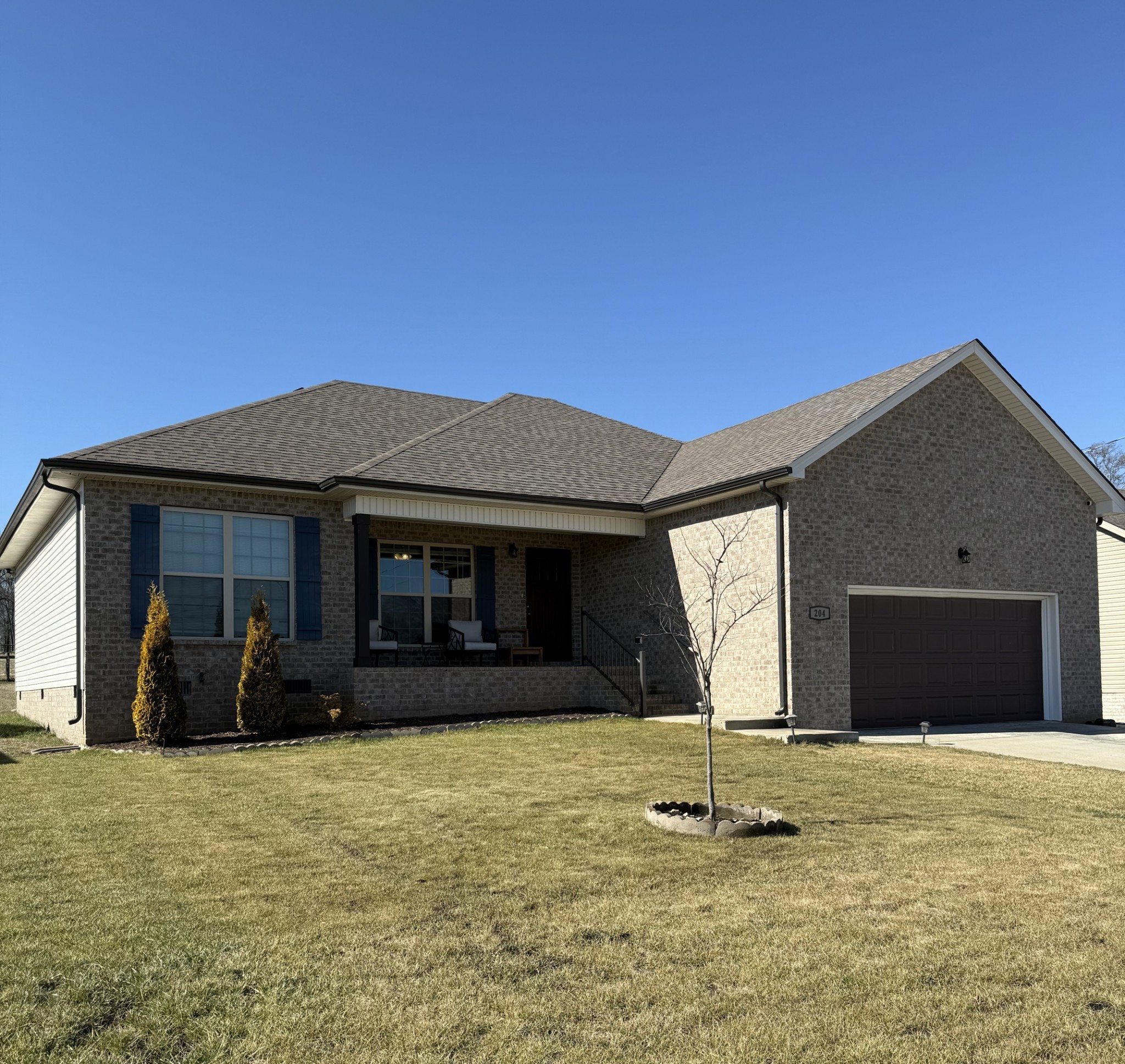 204 Rose Ln