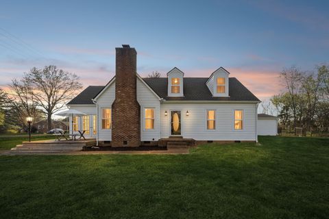 104 Juniper Dr Murfreesboro TN 37129