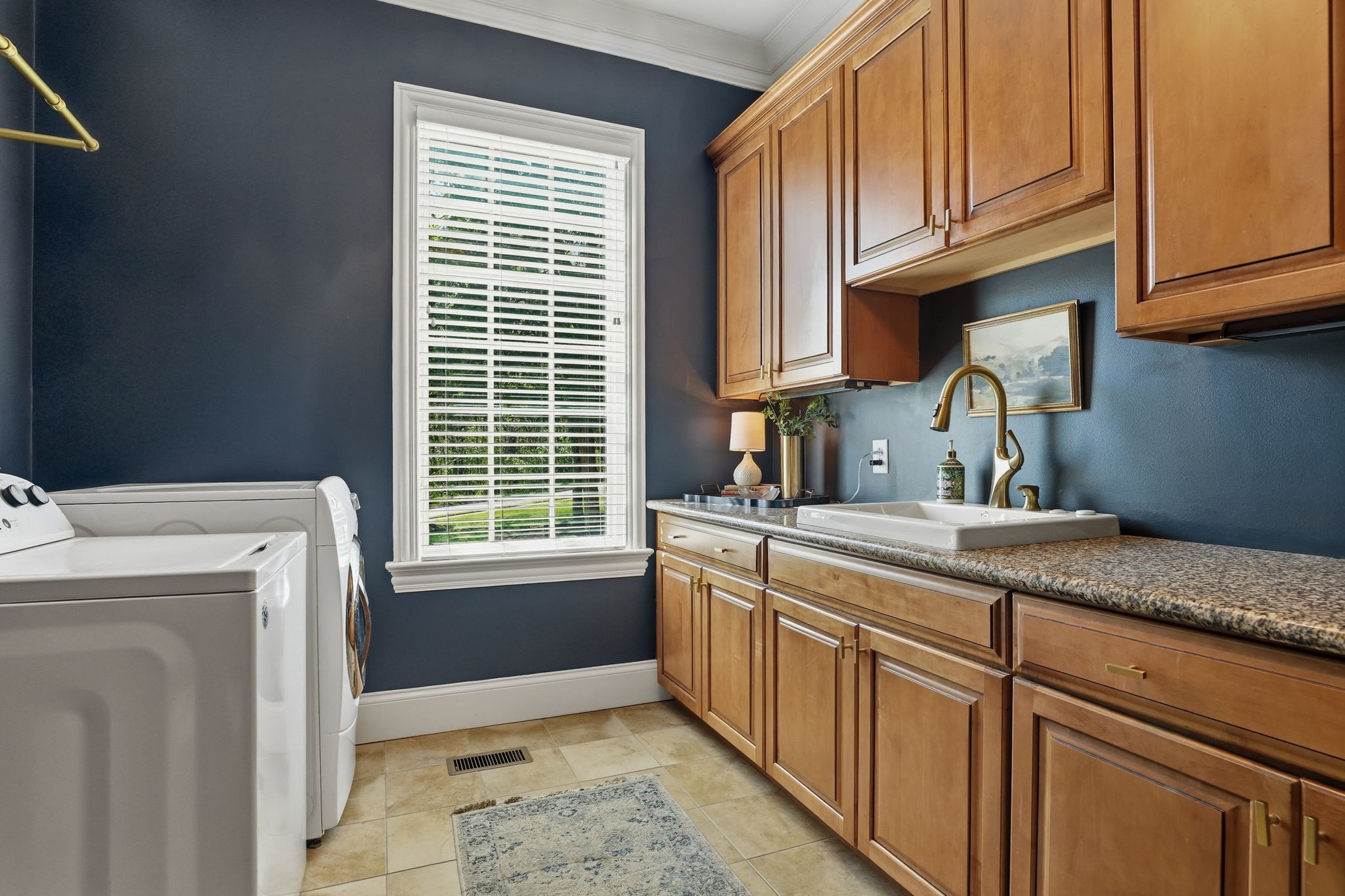 Hendersonville, Tennessee, 37075, United States, 5 Bedrooms Bedrooms, ,6 BathroomsBathrooms,Residential,Active,2035685