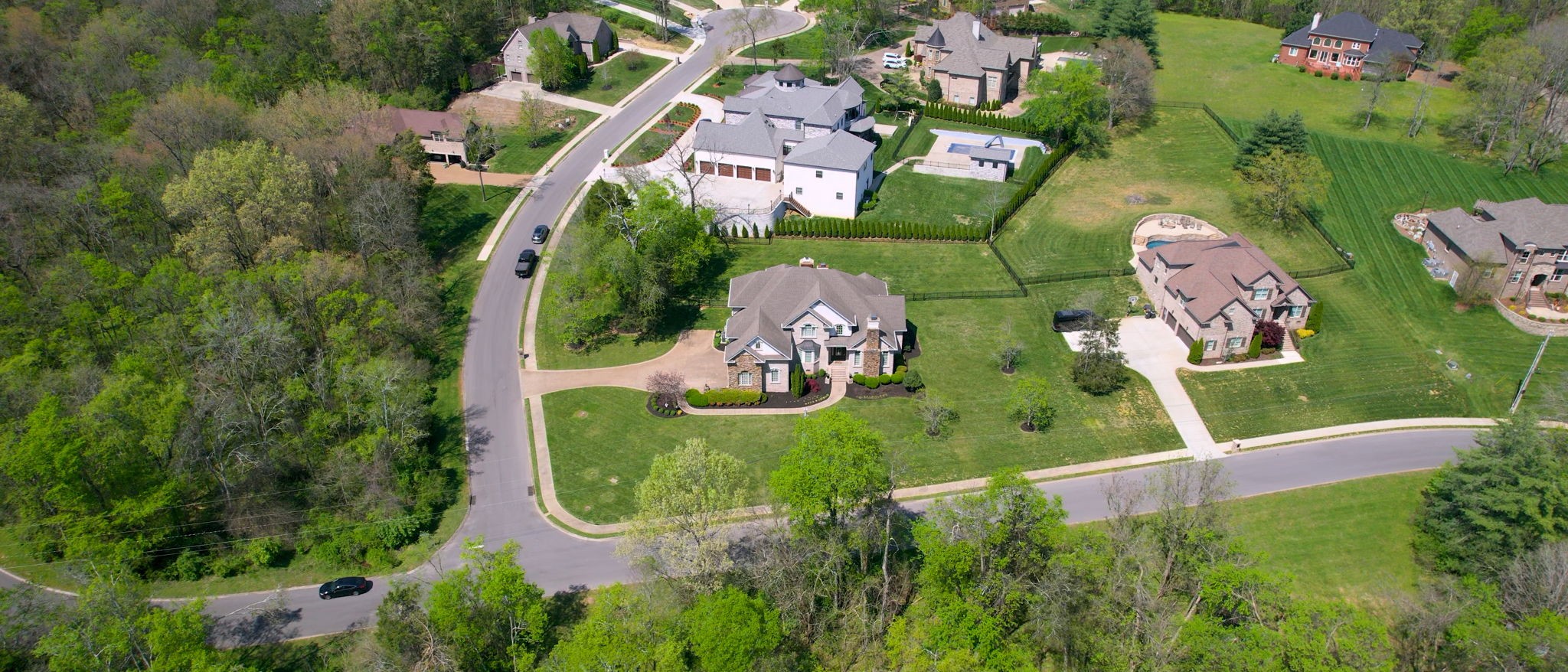 Hendersonville, Tennessee, 37075, United States, 5 Bedrooms Bedrooms, ,6 BathroomsBathrooms,Residential,Active,2035685