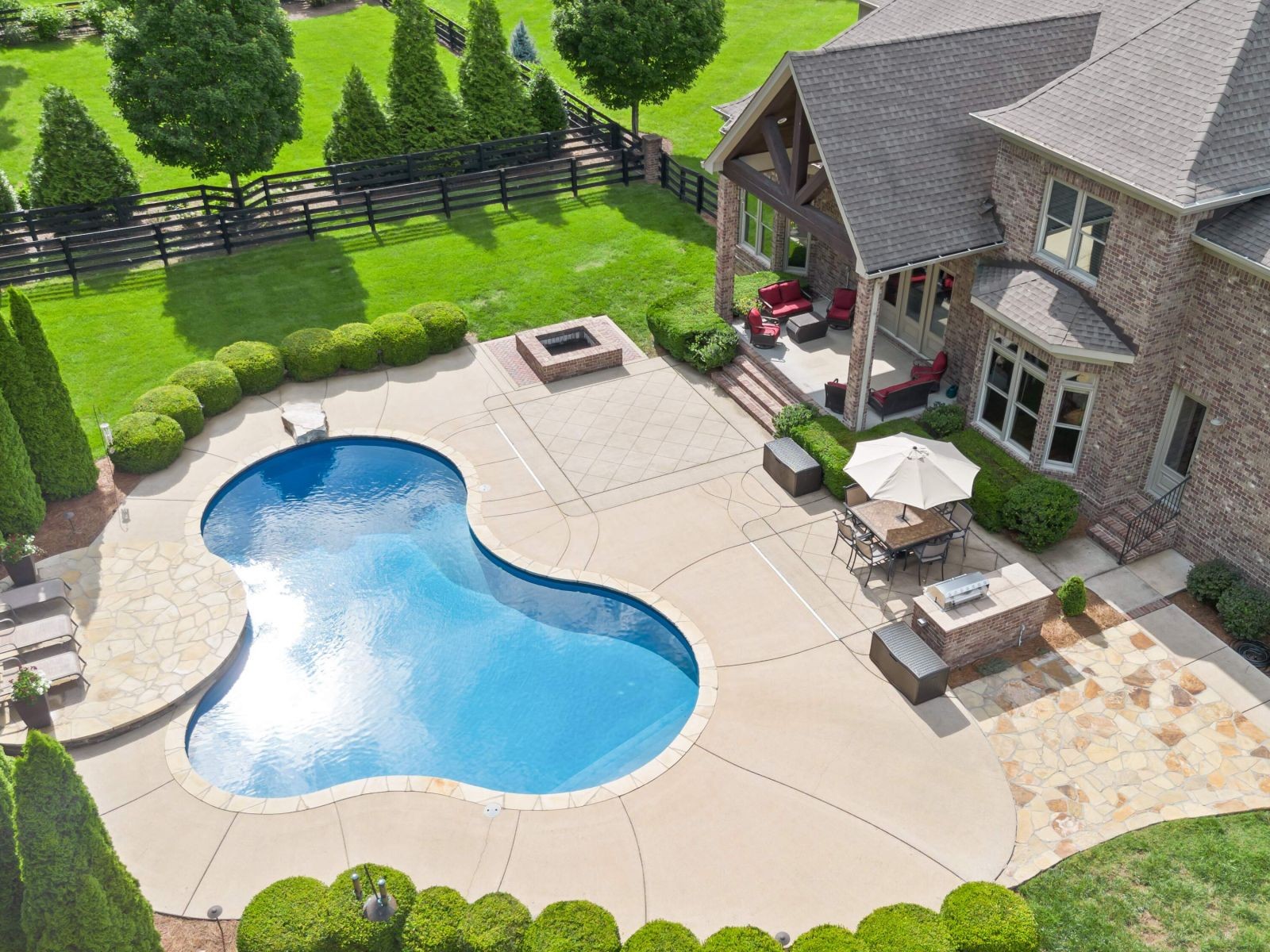 5007 Buds Farm Ln