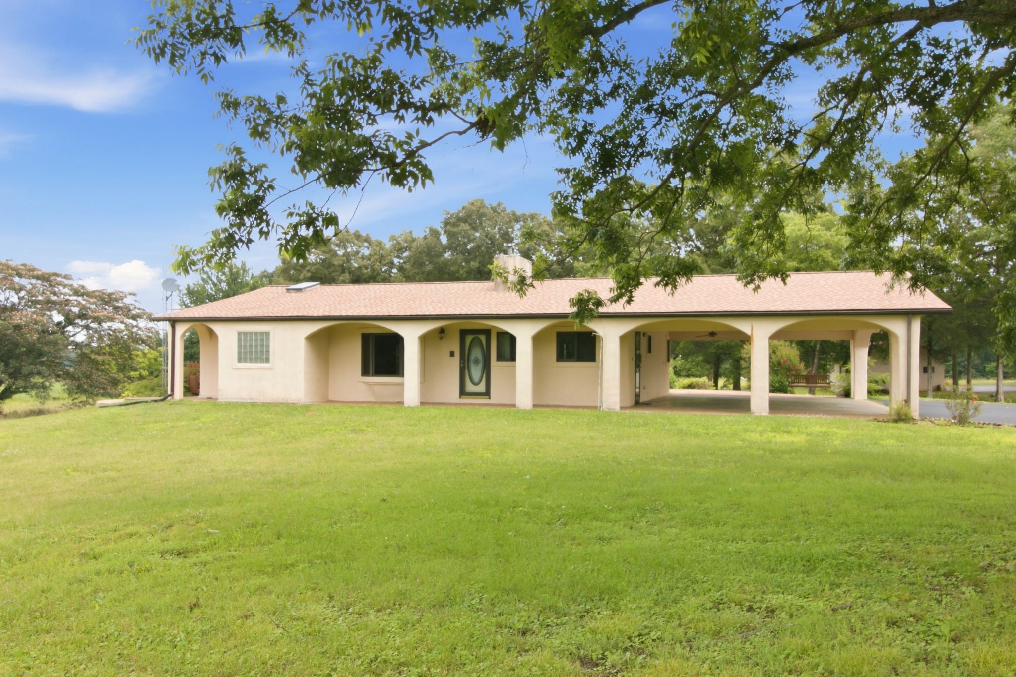 380 McIntosh Rd