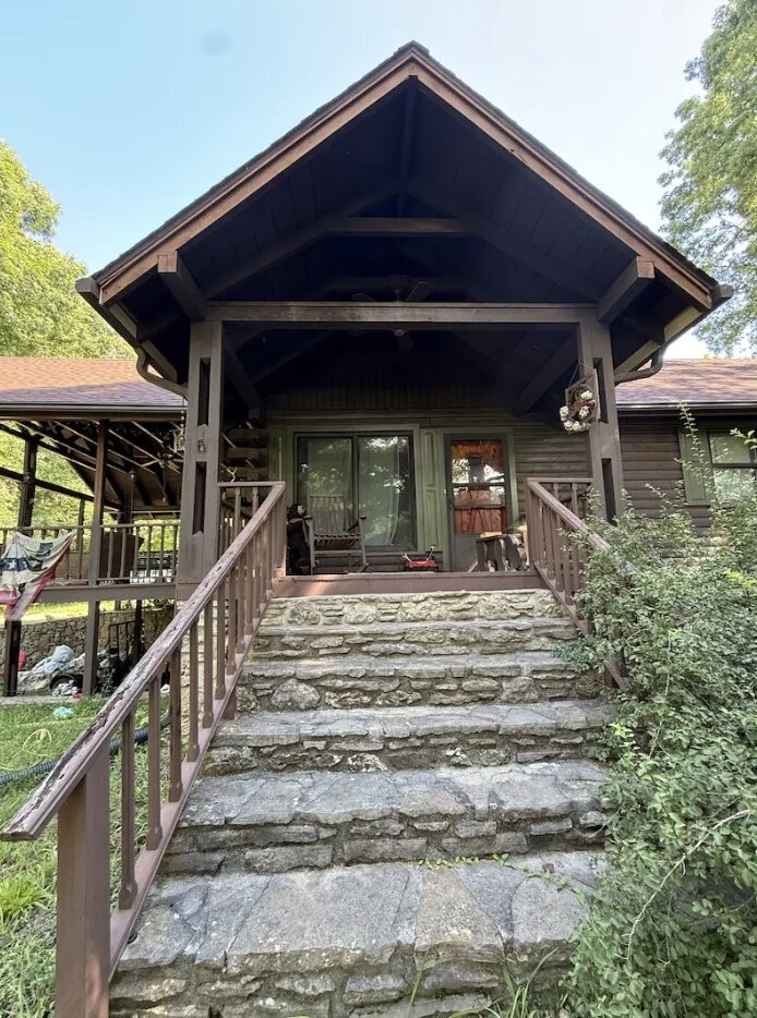 162 Tracy Rd