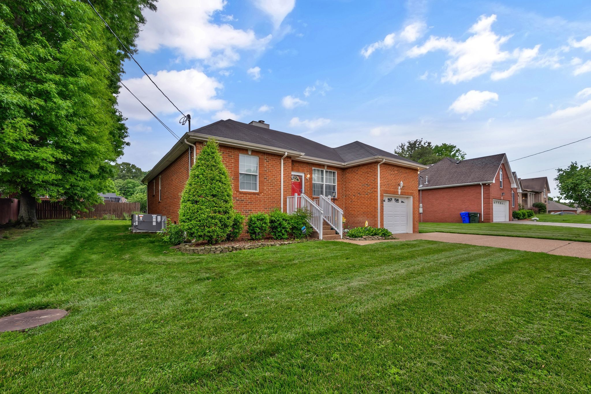 111 Cherokee Dr