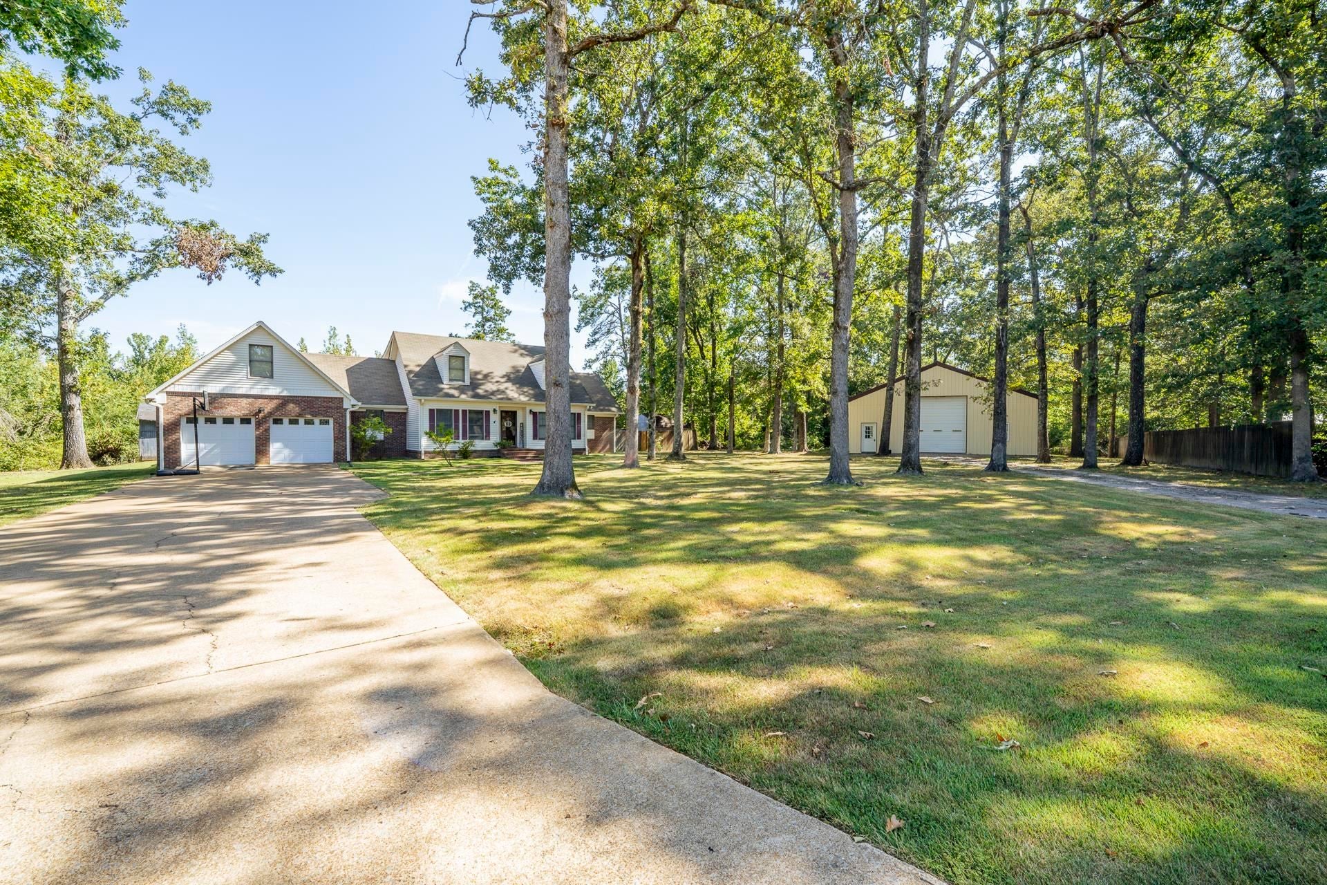 255 EASLEY LOOP