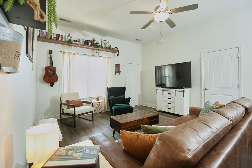 107 Sage Dr