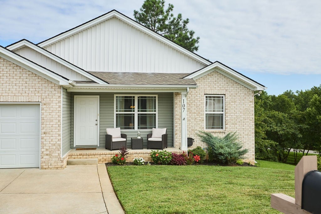 107 Sage Dr