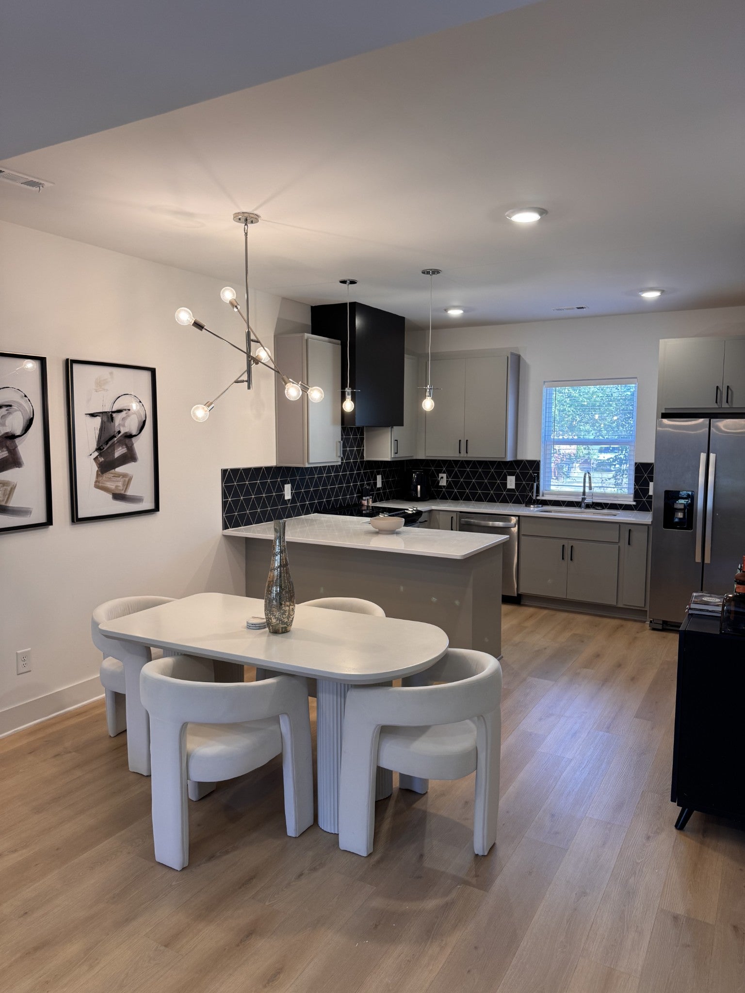 3-bed condo for sale in Nashville, TN 37214, 641 Markham St 641 Markham St, Nashville TN 37214 3-bed condo, photo 4 of 6