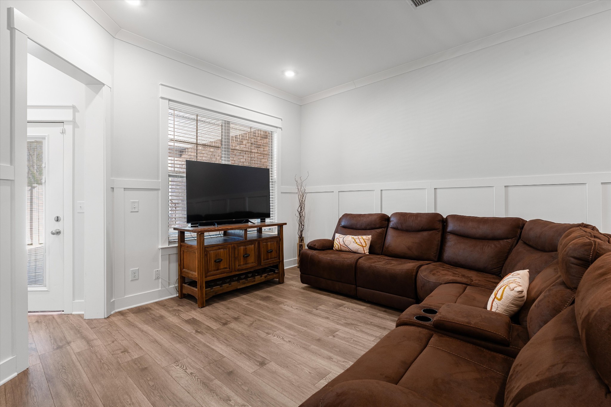 2116 Goby Dr
