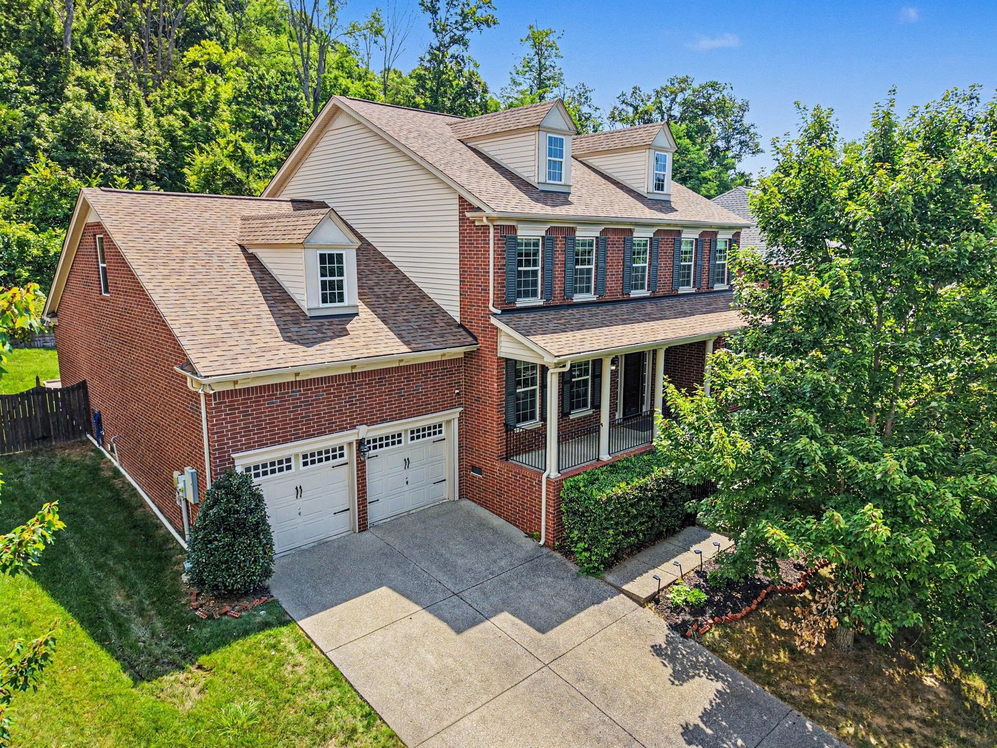 1414 Chantilly Ln