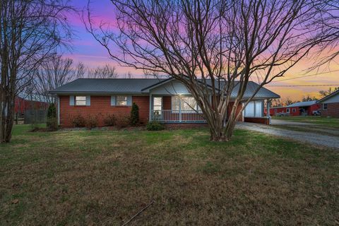 1175 Summertown Hwy Hohenwald TN 38462