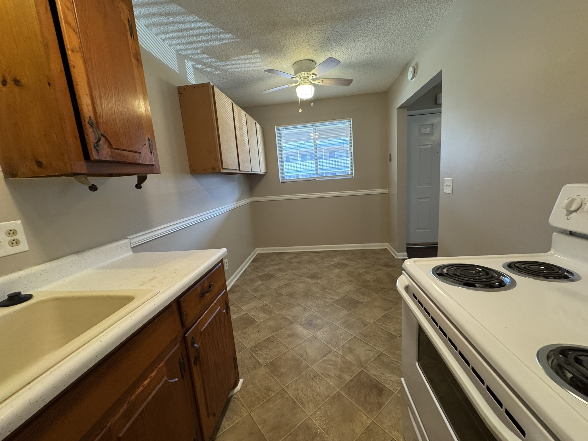 276 White Bridge Pike 36