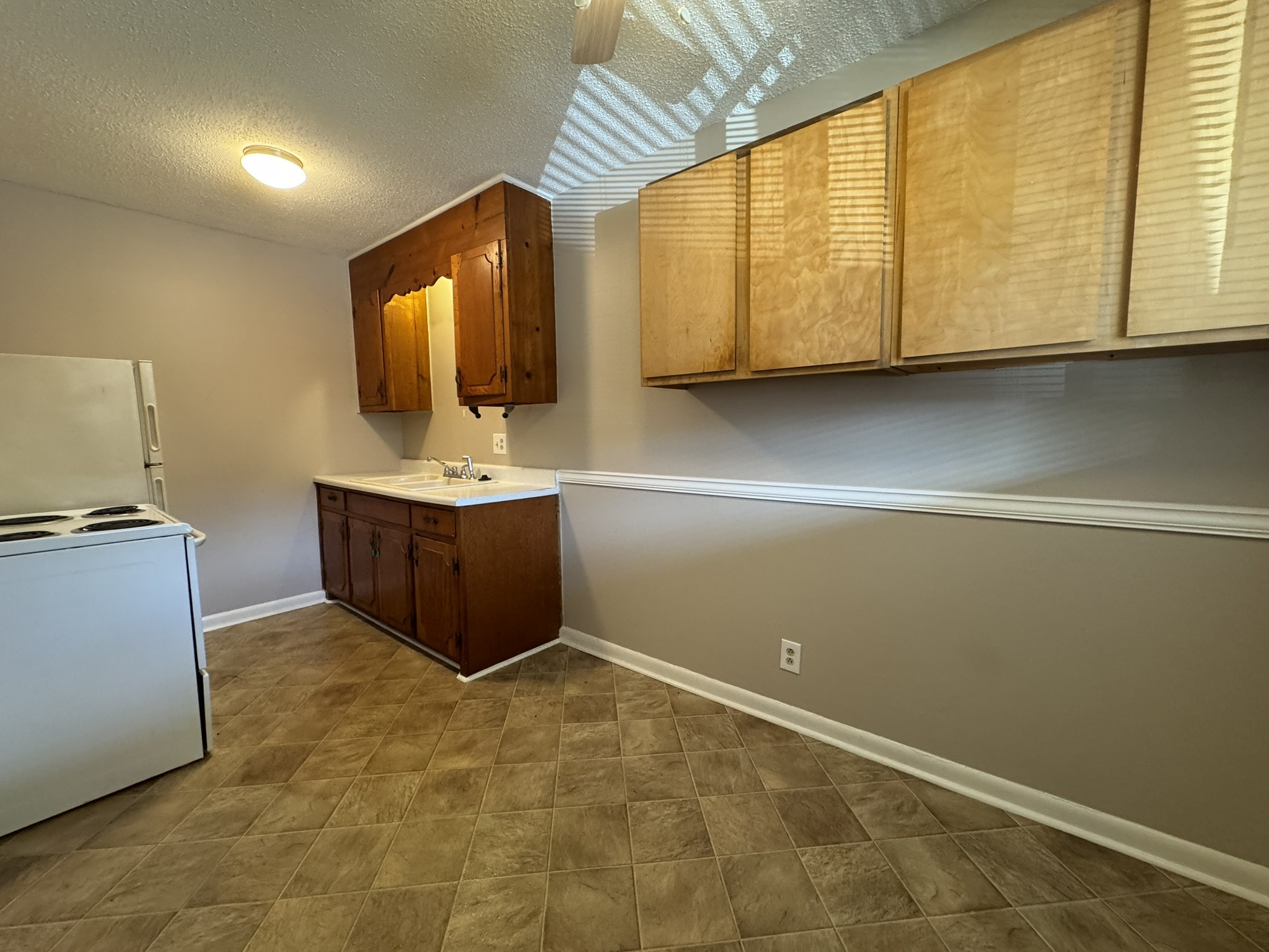 276 White Bridge Pike 36