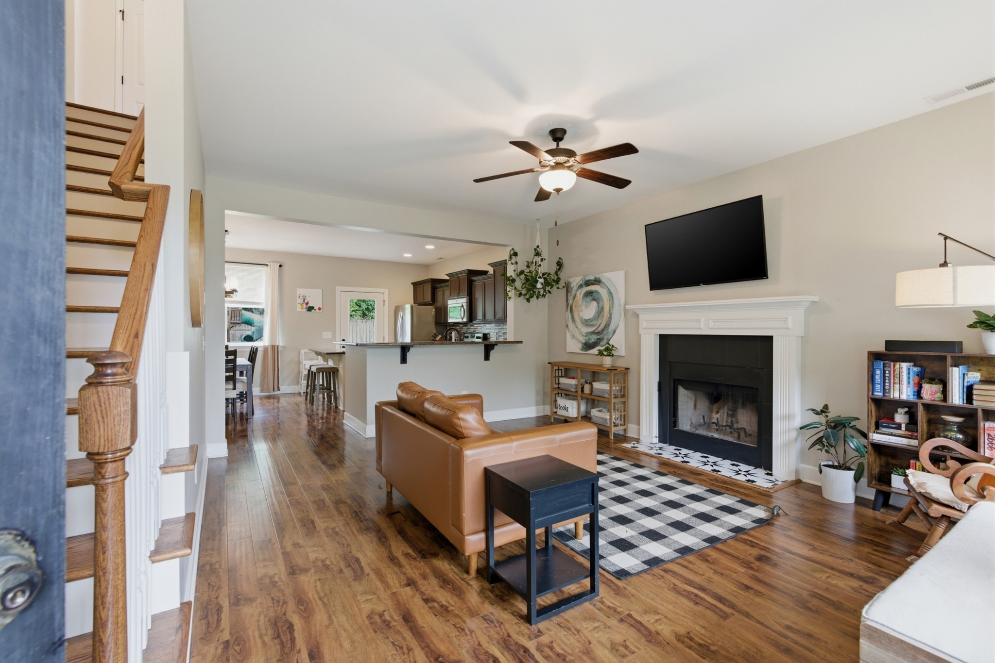 2552 Val Marie Dr