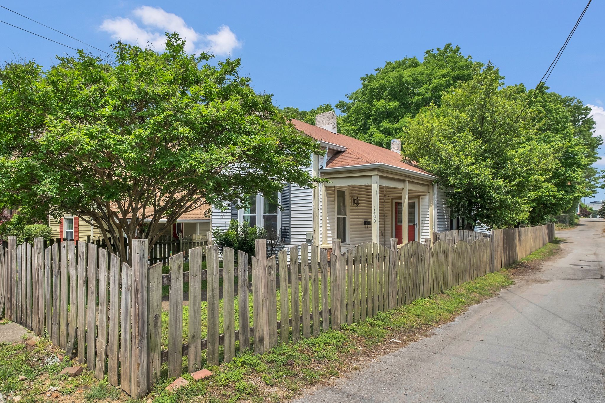 1306 7th Ave N