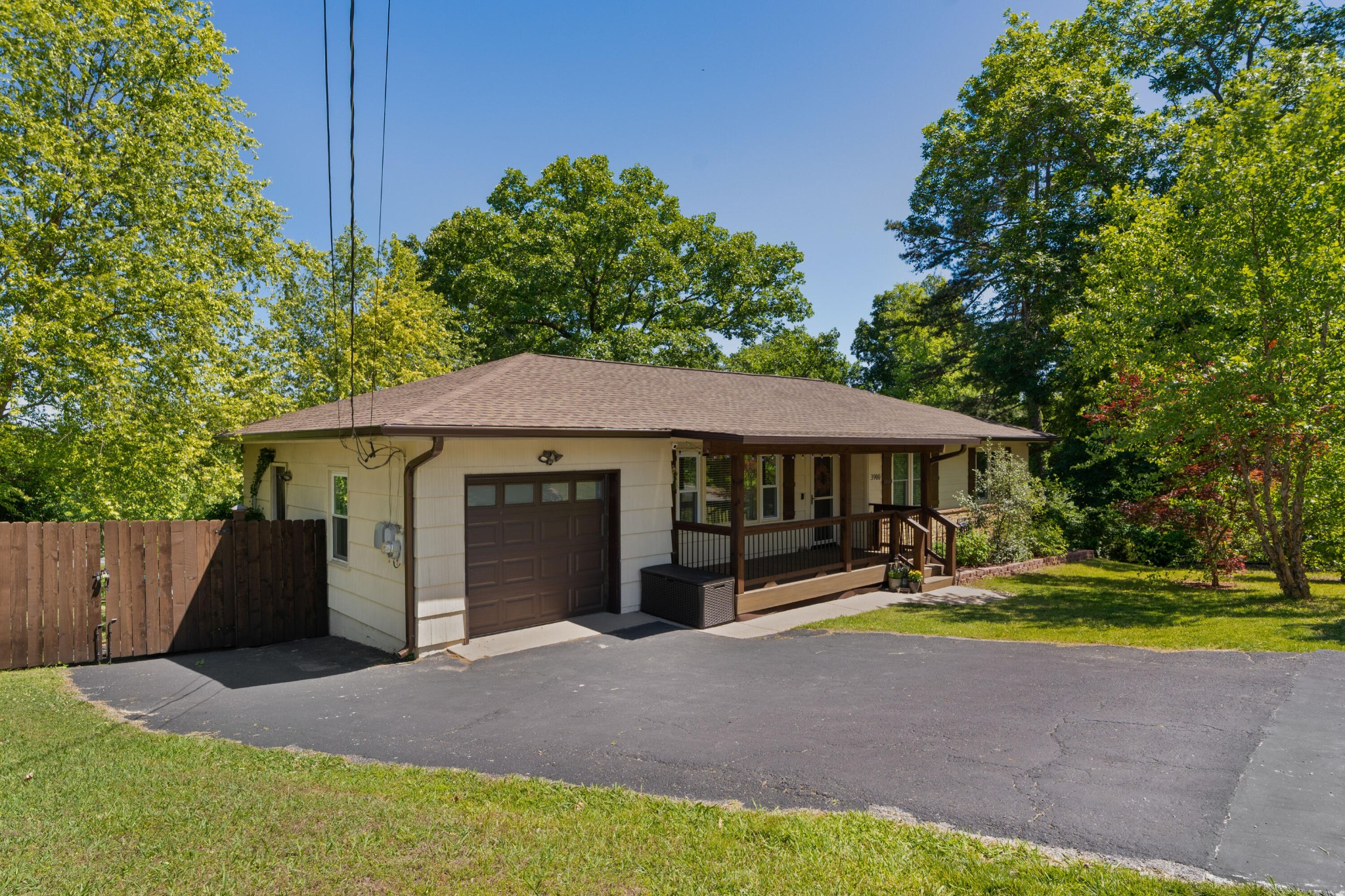 3900 Laird Lane