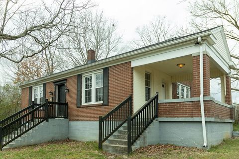 420 High St Dickson TN 37055