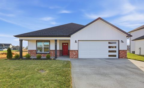 Photo of 2677 Brewster Dr, Clarksville, TN 37042 (MLS # 3164917)