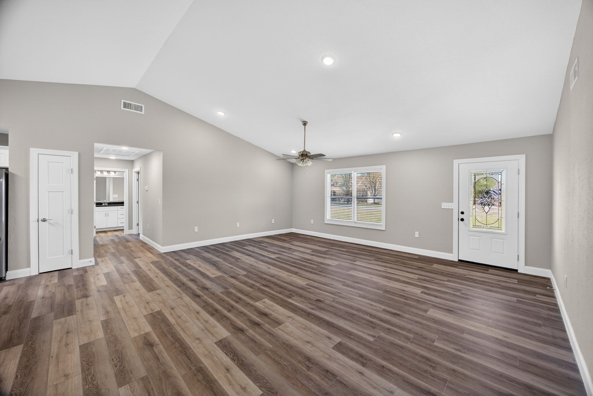 453 Hinch Mountain View Rd