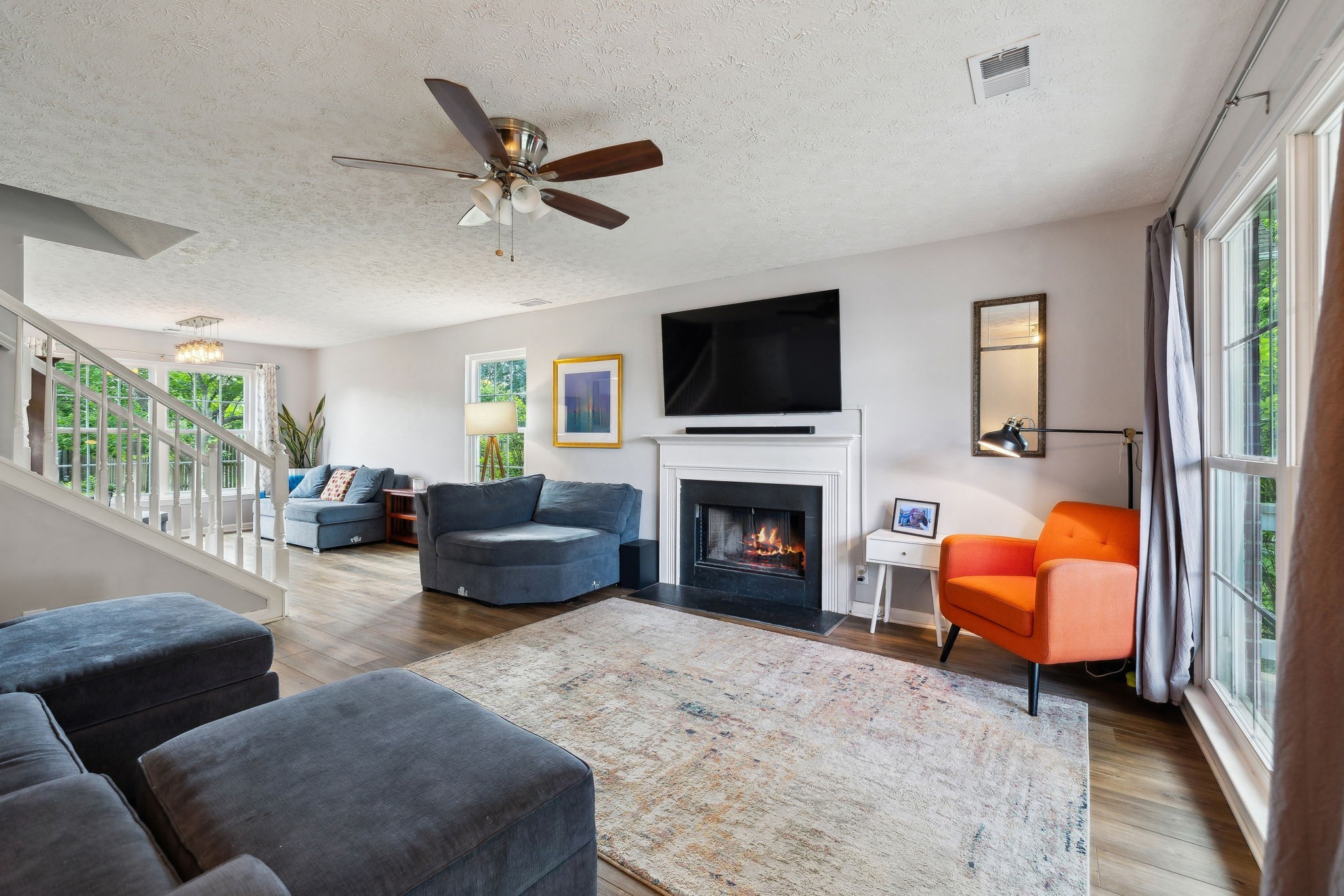 8244 Boone Trce