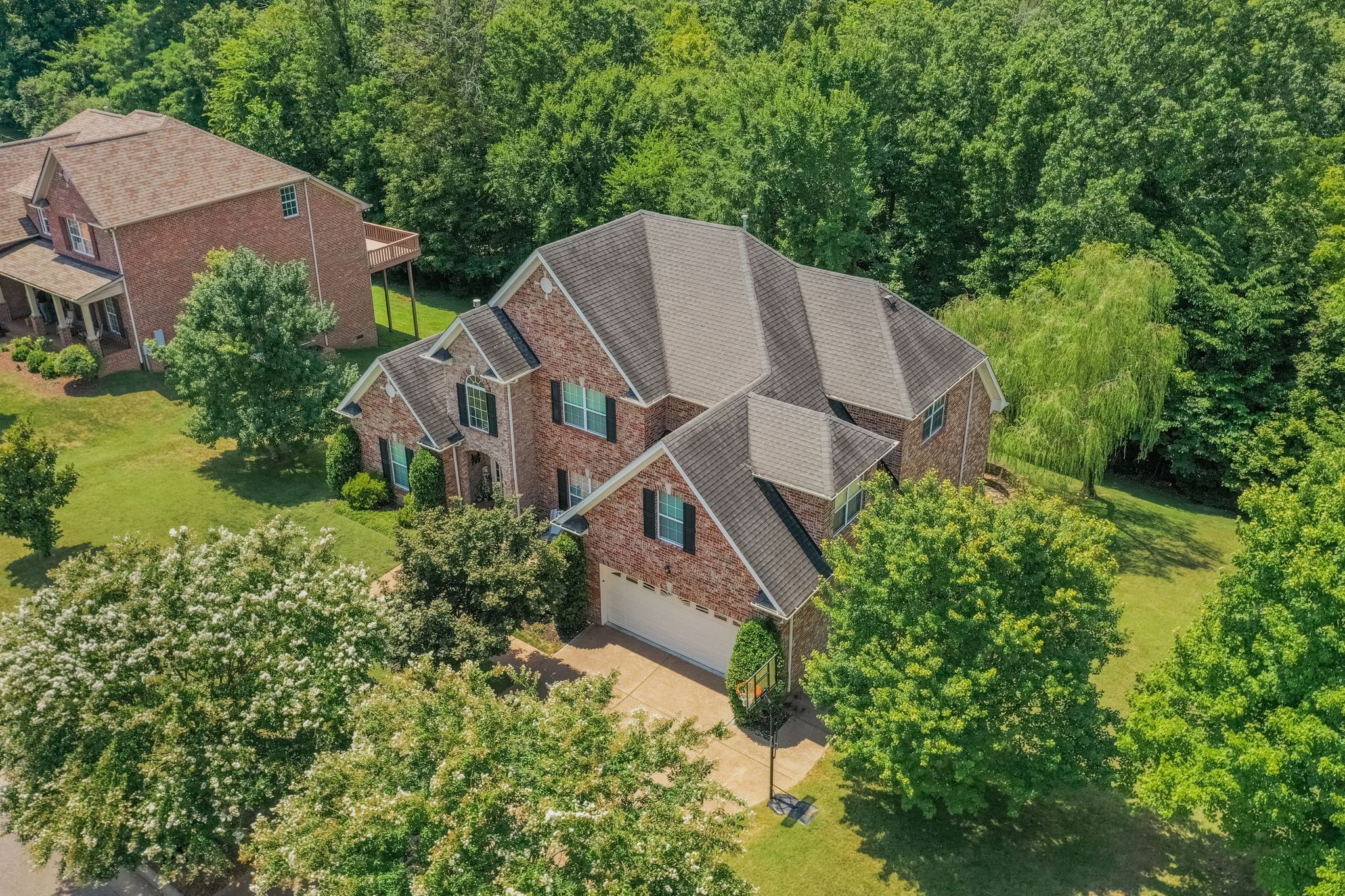 1544 Red Oak Ln