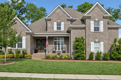 1567 Bunbury Dr Thompsons Station TN 37179