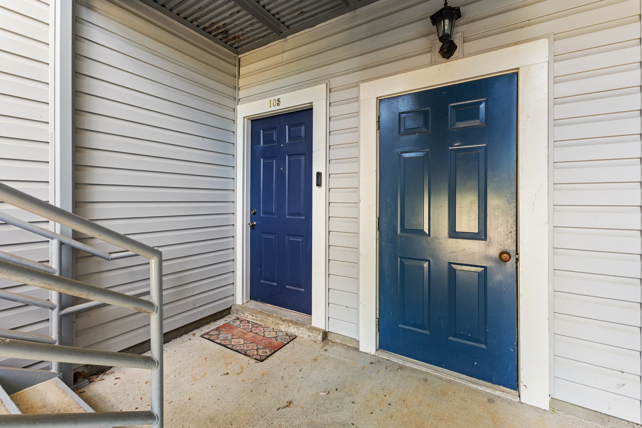 470 S Main St 105
