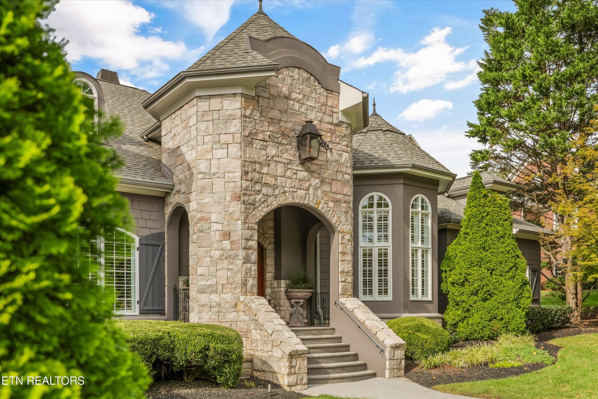 707 Prince George Parish Drive